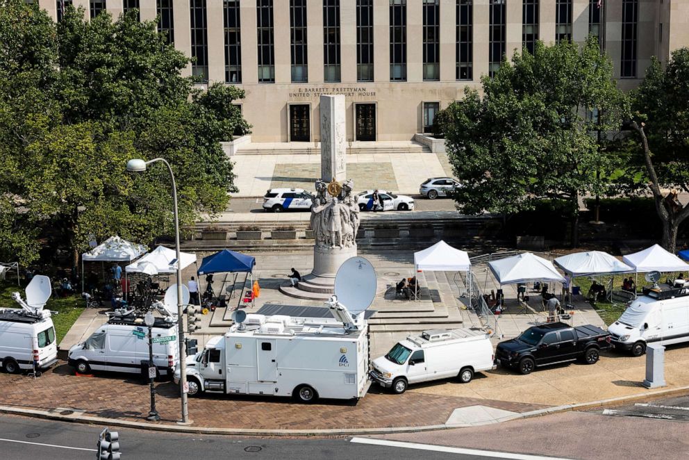 PHOTO: Satellite trucks park outside the E. Barrett Prettyman United States Courthouse, on Aug 2023, where Judge Tanya Sue Chutkan will arraign former President Donald J. Trump on Aug. 3, in Washington, D.C.