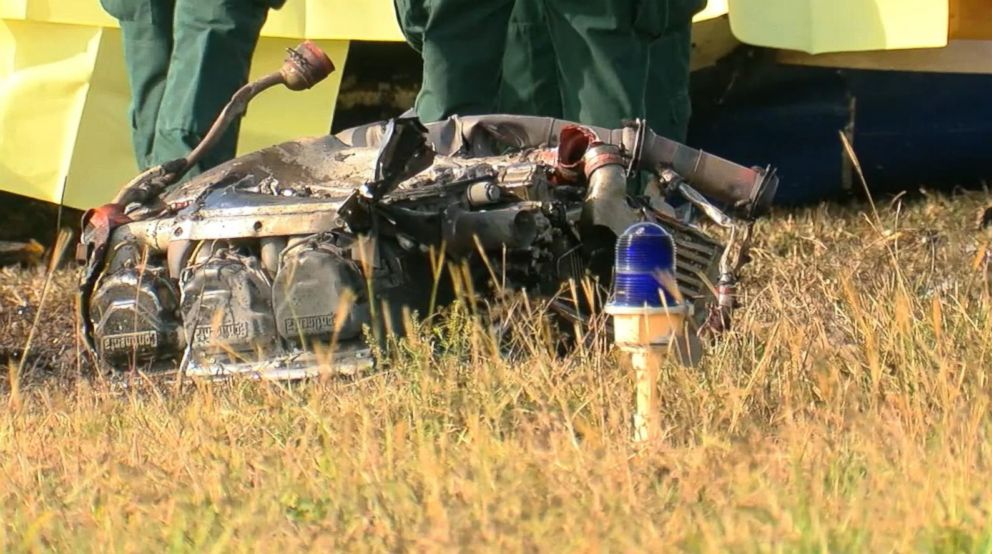 PHOTO: 'Several deaths' occurred after a twin-engine plane crashed at an airport in Bartow, Fla., on Dec. 24, 2017.