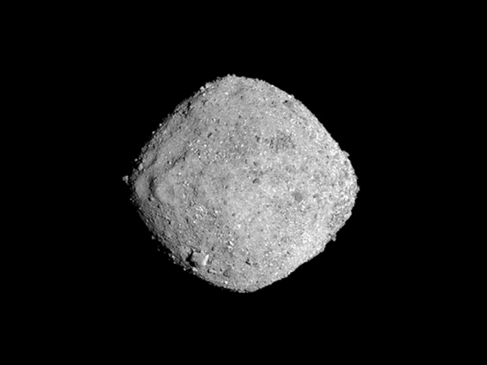 PHOTO: Bennu, seen November 16, 2018, photo provided by NASA, is similar to another asteroid that should pass near the Earth shortly before 8 pm. EDT on Saturday.