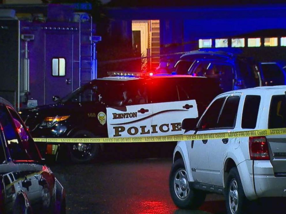 PHOTO: Police investigate a shooting at the home where Svetlana Laurel allegedly shot her 14-year-old daughter in Renton, Wash., on Tuesday, Dec. 18, 2018.