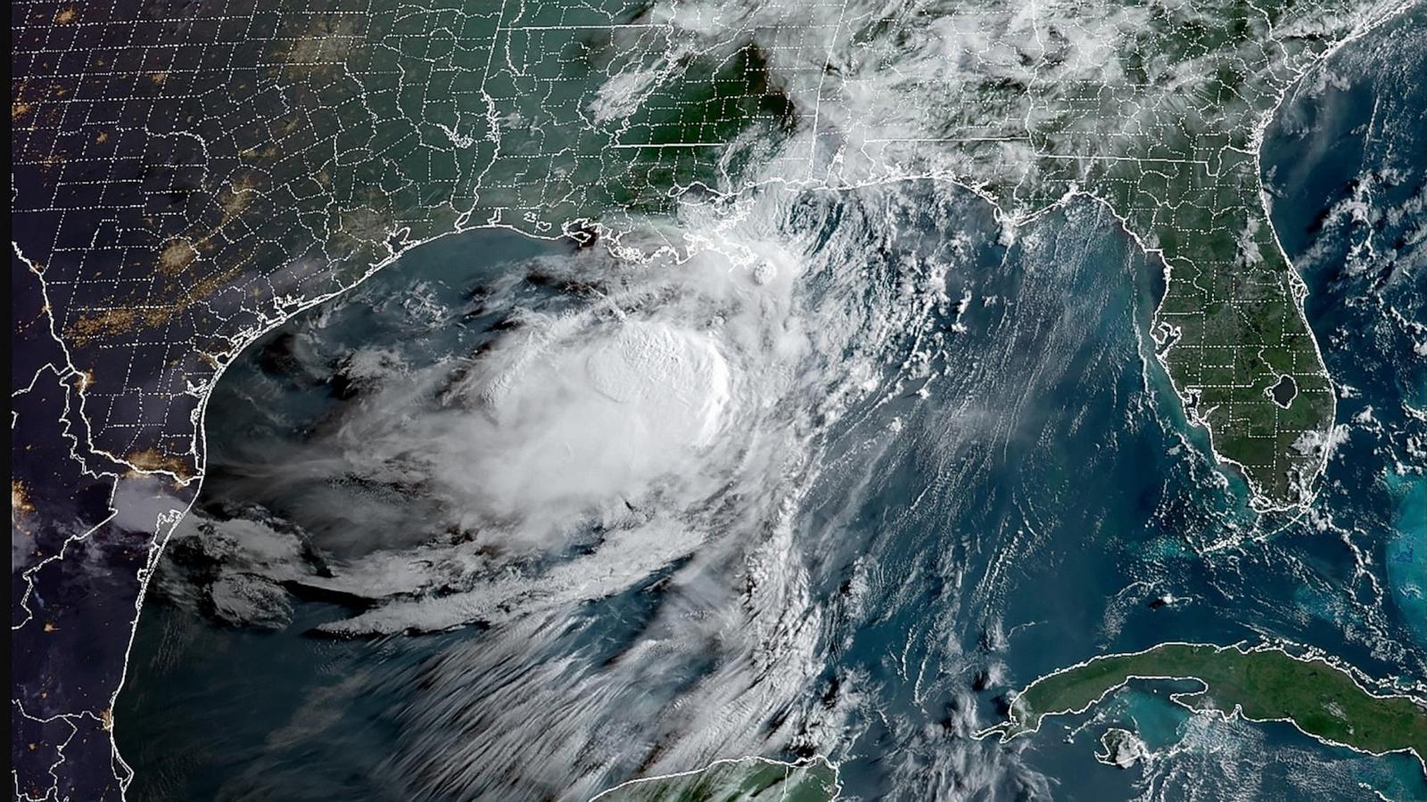  Tropical Storm Bertha losing steam, but remains a threat to the Gulf Coast