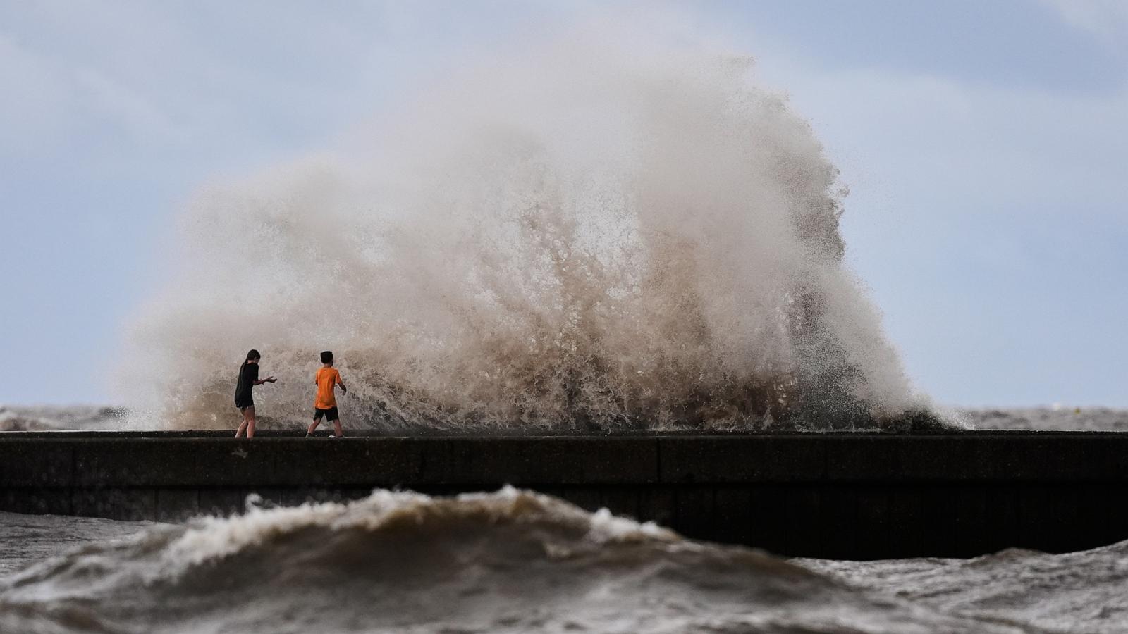 Tropical Storm Bertha makes a 2nd Gulf Coast landfall