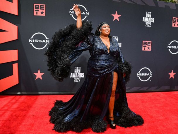 fax Dempsey Billedhugger BET Awards 2022: Red carpet looks from Lizzo, Taraji P. Henson and more -  Good Morning America