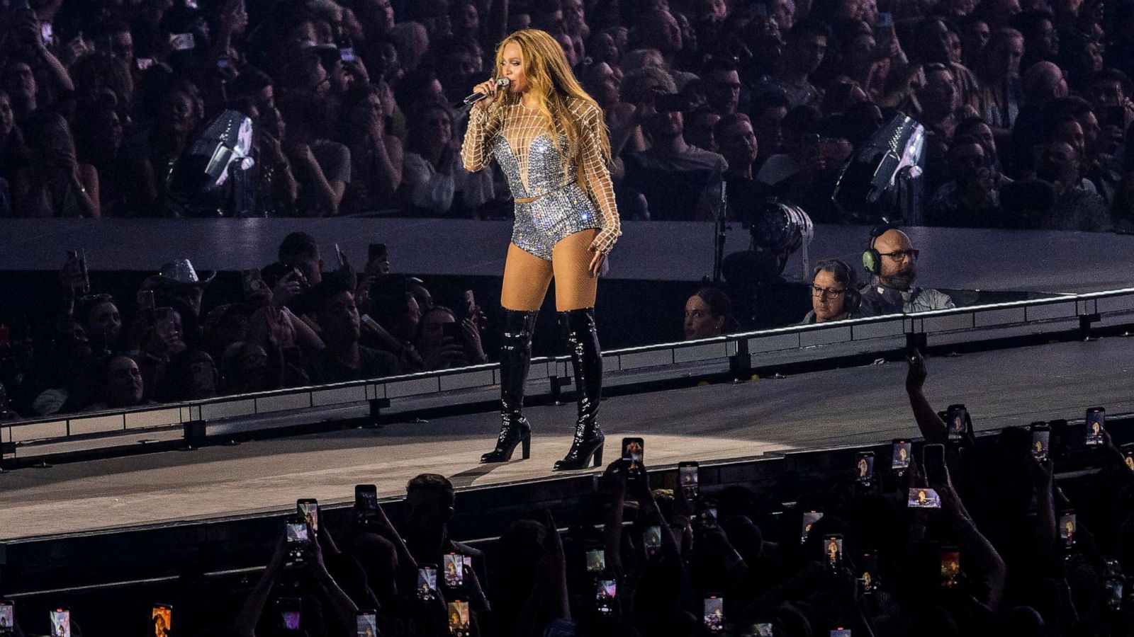 PHOTO: Beyonce performs live in Cardiff, Wales, on May 17, 2023.