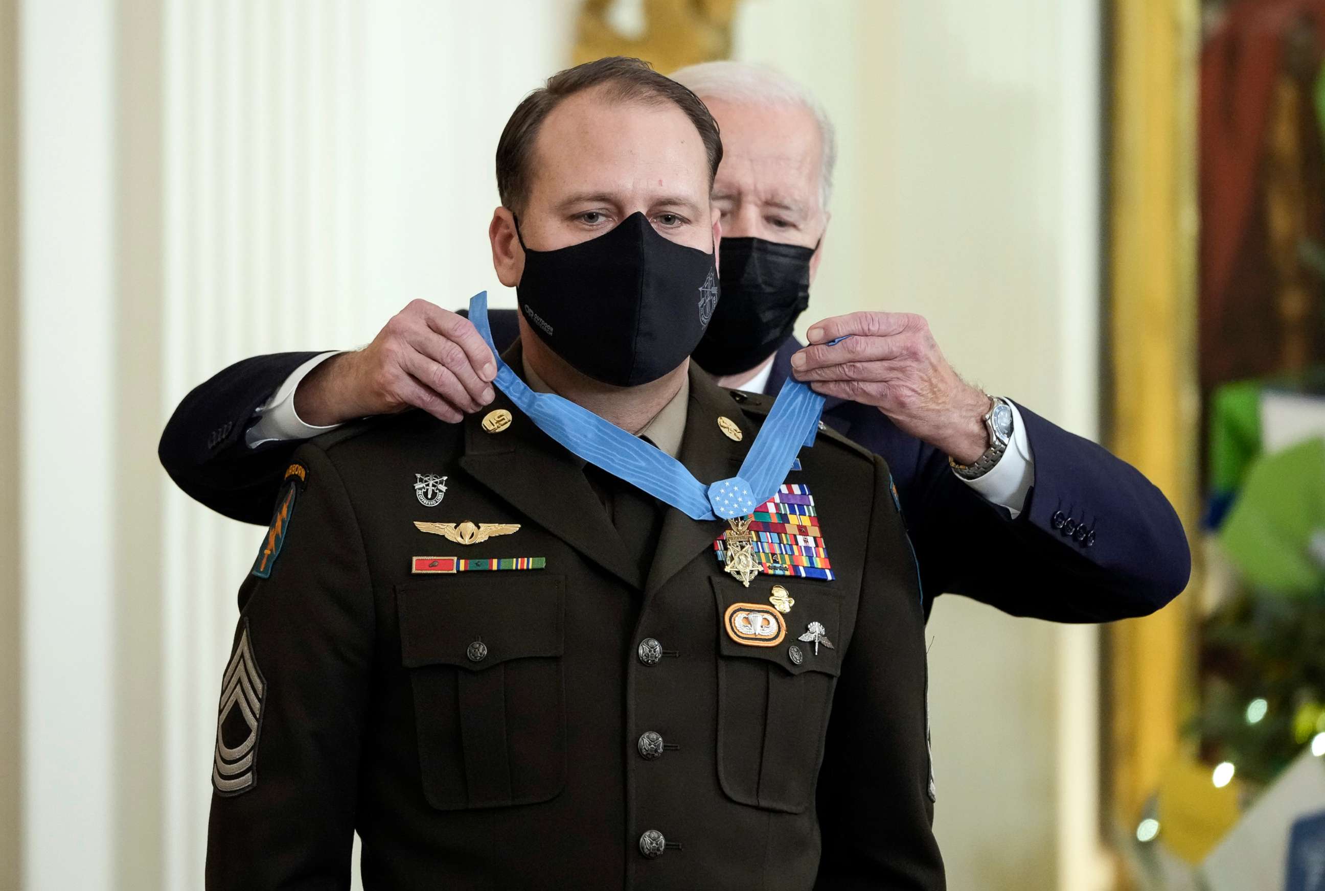 PHOTO: President Joe Biden awards the Medal of Honor to Army Master Sgt. Earl Plumlee in the East Room of the White House, on Dec. 16, 2021, in Washington, D.C.