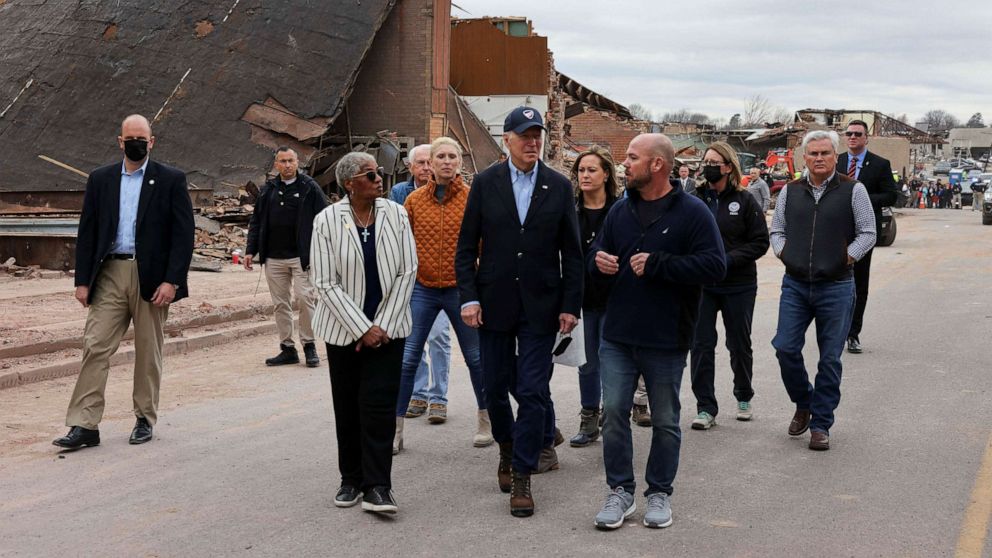 Biden surveys ‘beyond belief’ tornado damage in Kentucky commits to federal aid – ABC News