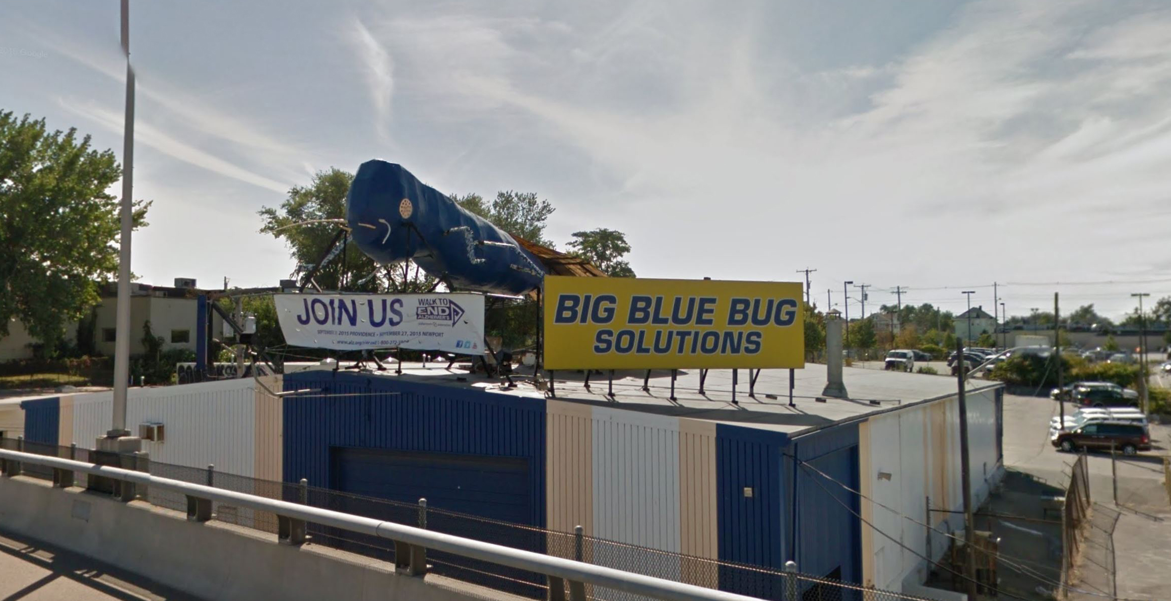 PHOTO: The Big Blue Bug, the giant termite mascot of Big Blue Bug Solutions located along I-95 in Providence, R.I., is pictured in this image from Google Maps.