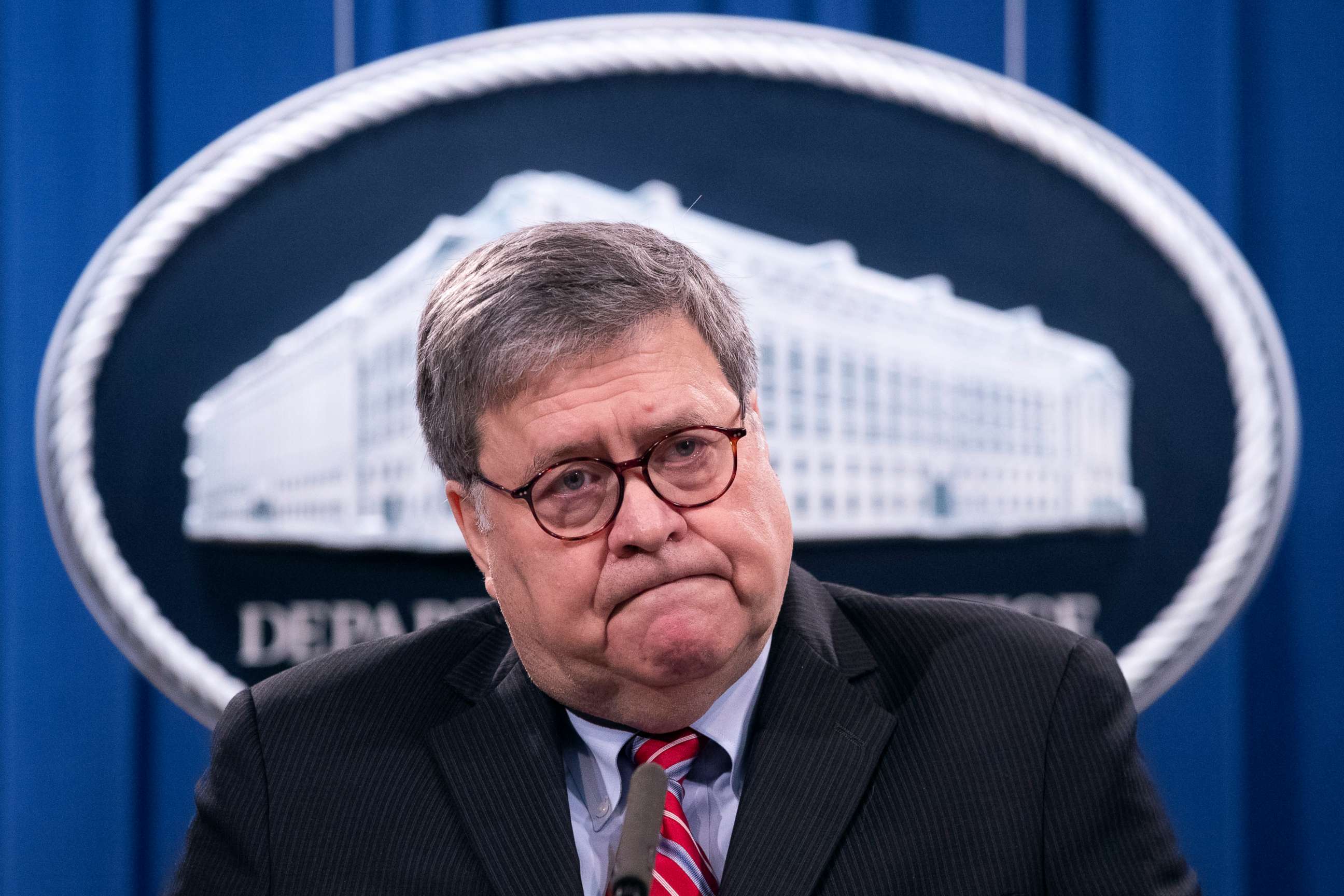 PHOTO: Attorney General Bill Barr holds a news conference at the Department of Justice December 21, 2020 in Washington, DC.