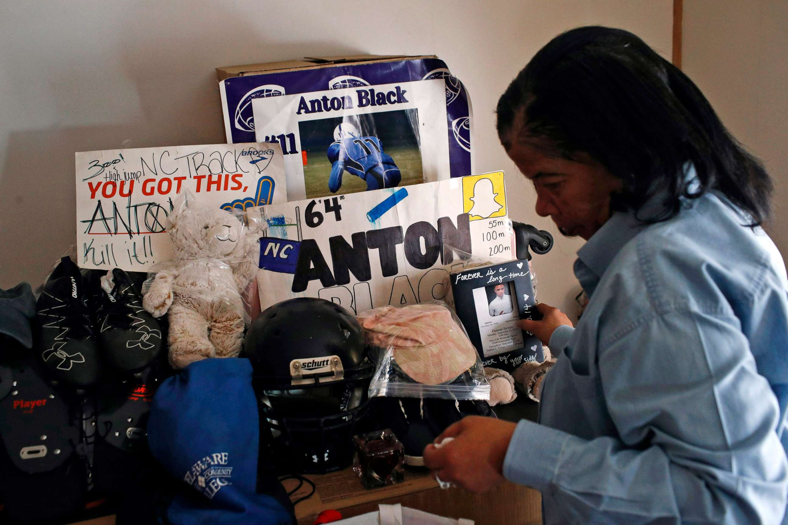 PHOTO: In this Jan. 28, 2019 file photo, Jennell Black, mother of Anton Black, looks at a collection of her son's belongings at her home in Greensboro, Md.