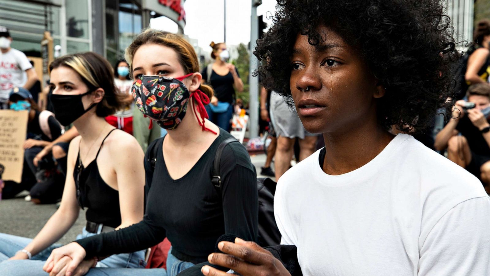 Social Media, Online Activism and 10 Years of #BlackLivesMatter