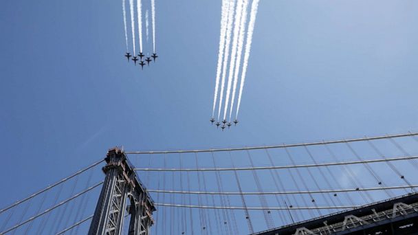 blue angels and thunderbirds fly together 219
