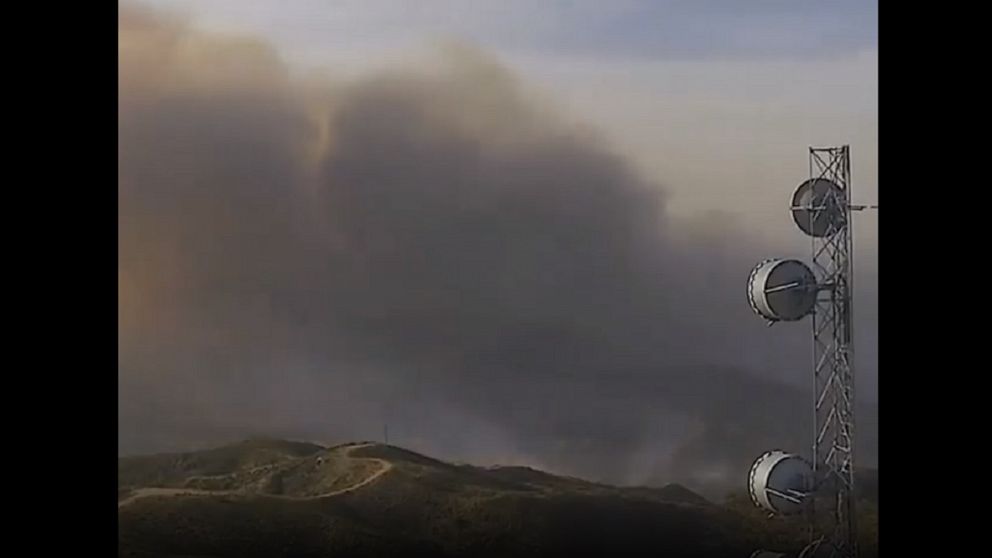 Video Timelapse footage shows growth of Blue Ridge Fire ABC News