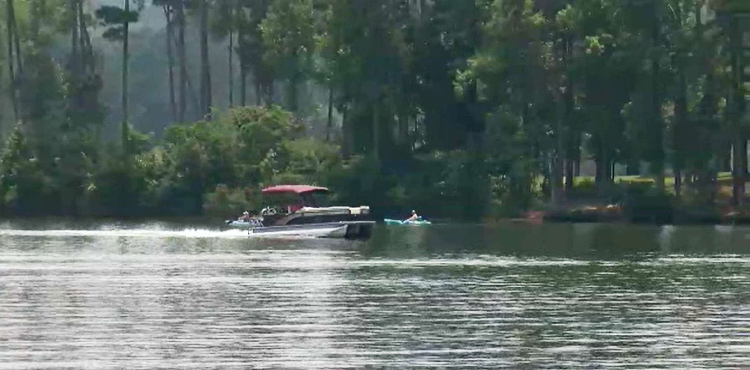 PHOTO: A boat crash in Georgia killed one and injured six others on Lake Tobesofkee in Macon, Ga., July 24, 2021.
