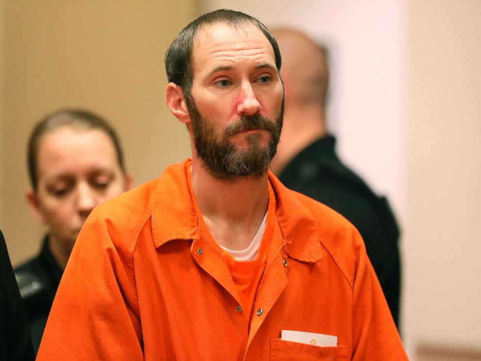 PHOTO: Johnny Bobbitt stands during a hearing Burlington County Courthouse in Mt. Holly, N.J., Dec. 14, 2018.