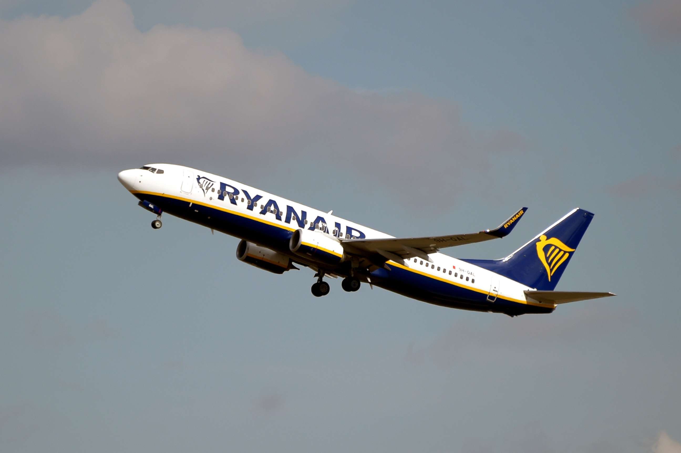 PHOTO: This picture taken on September 27, 2019 shows an Boeing 737 NG / Maxof Irish Low Cost compagny Ryanair after taking off from the Toulouse-Blagnac airport, near Toulouse. (Photo by PASCAL PAVANI / AFP)PASCAL PAVANI/AFP/Getty Images