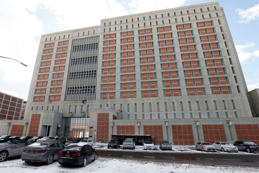 PHOTO: The Metropolitan Detention Center is shown in the New York, Jan. 8, 2017.