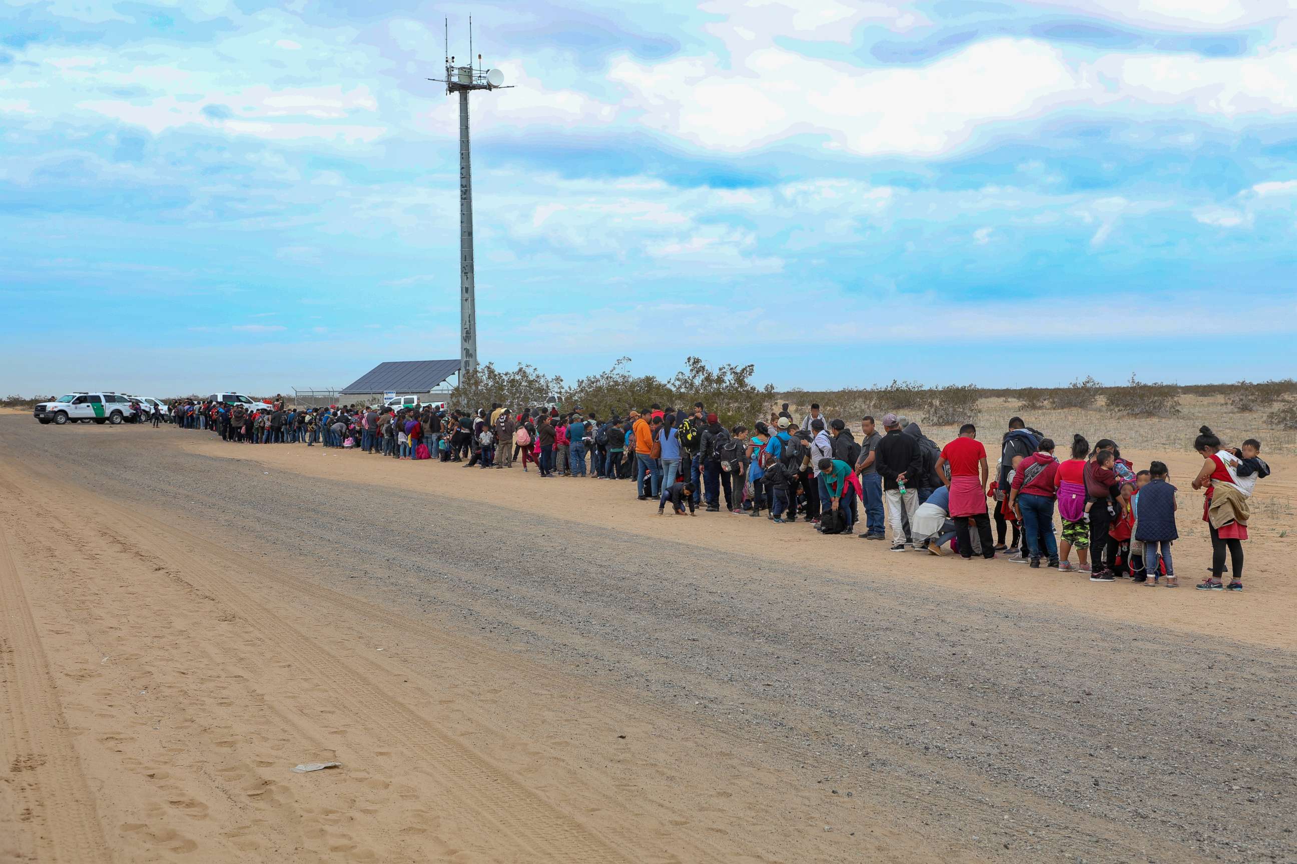 PHOTO: A record large group of 376 migrants tunneled under the border wall near Yuma, Arizona, and turned themselves in to Border Patrol officials for asylum.