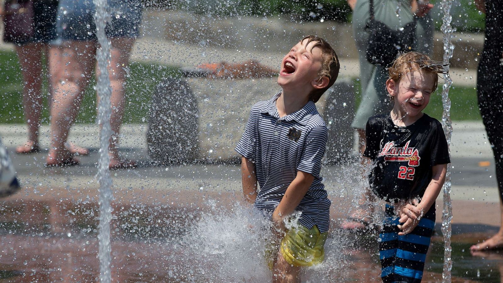 Dangerous heat takes over Midwest, Northeast: Latest - Good