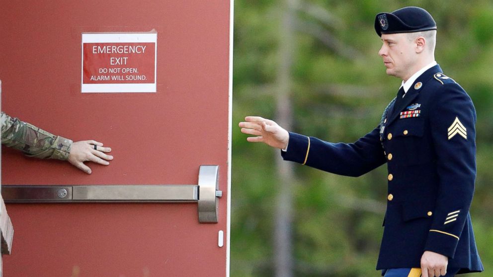 Army Sergeant Beaudry Robert "Bowe" Bergdahl enters the courthouse for the fifth day of sentencing proceedings in his court martial at Fort Bragg, North Carolina, Oct. 31, 2017.