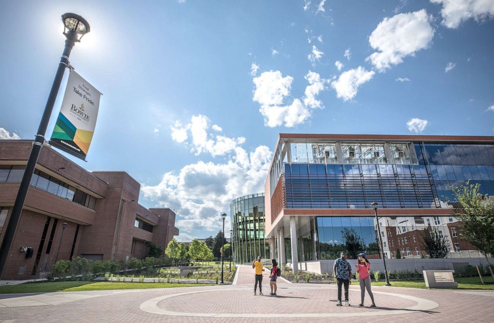 PHOTO: Students walk near the new Center for Natural Sciences, Mathematics and Nursing at Bowie State University, June 5, 2017.