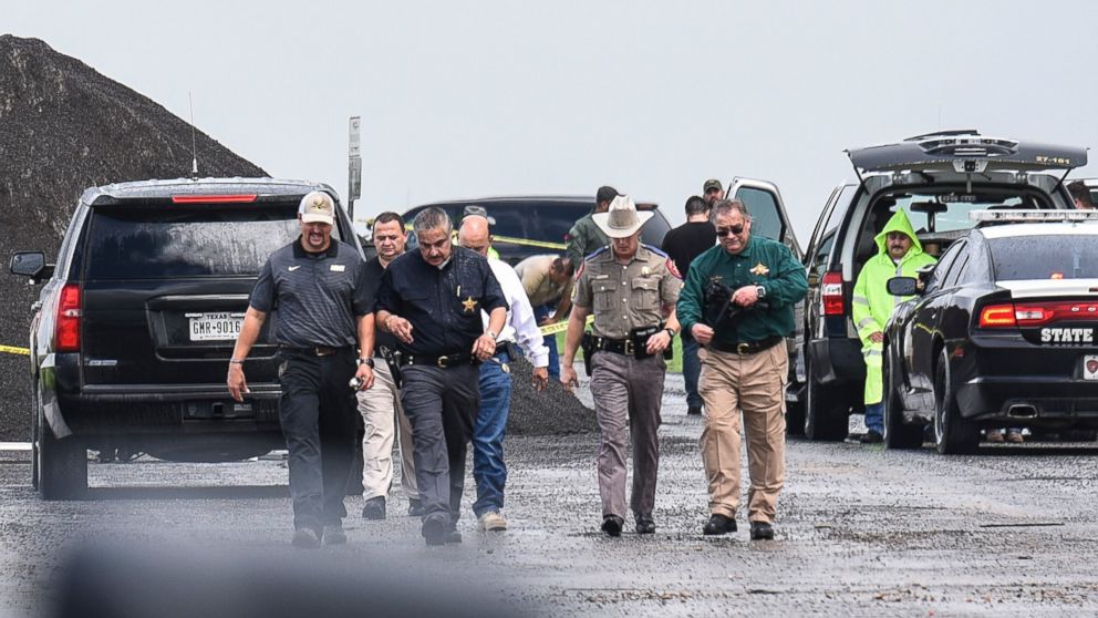 Border Patrol agent charged with killing 4 women after 5th escapes ...