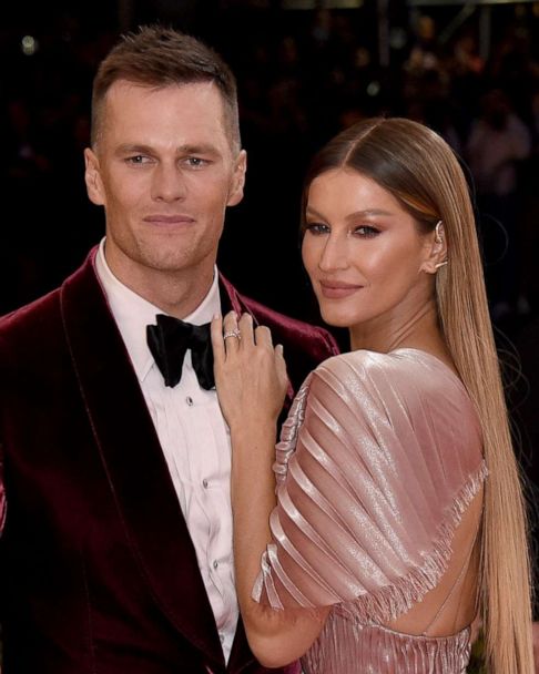 Tom Brady, Gisele Bündchen with Son  Most Photogenic Family Ever - ABC News