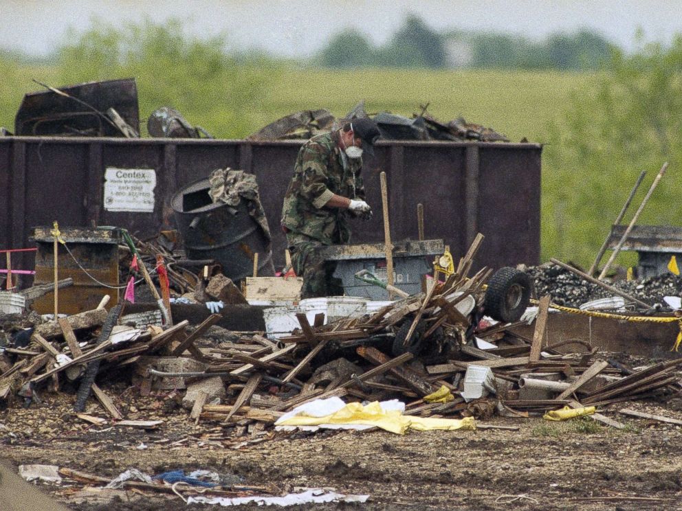 ATF agents at fatal 1993 Waco raid describe being under barrage of ...