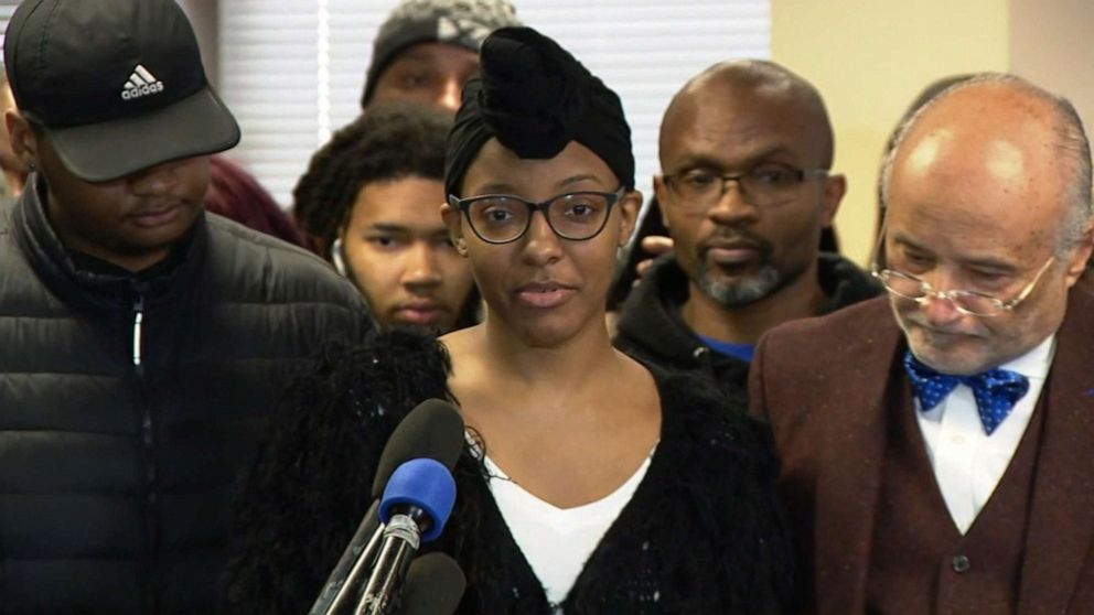 PHOTO: Brenda Green, the daughter of William Green, attends a press conference, Jan. 30, 2020, after he was shot and killed by a police officer in Temple Hills , Md.