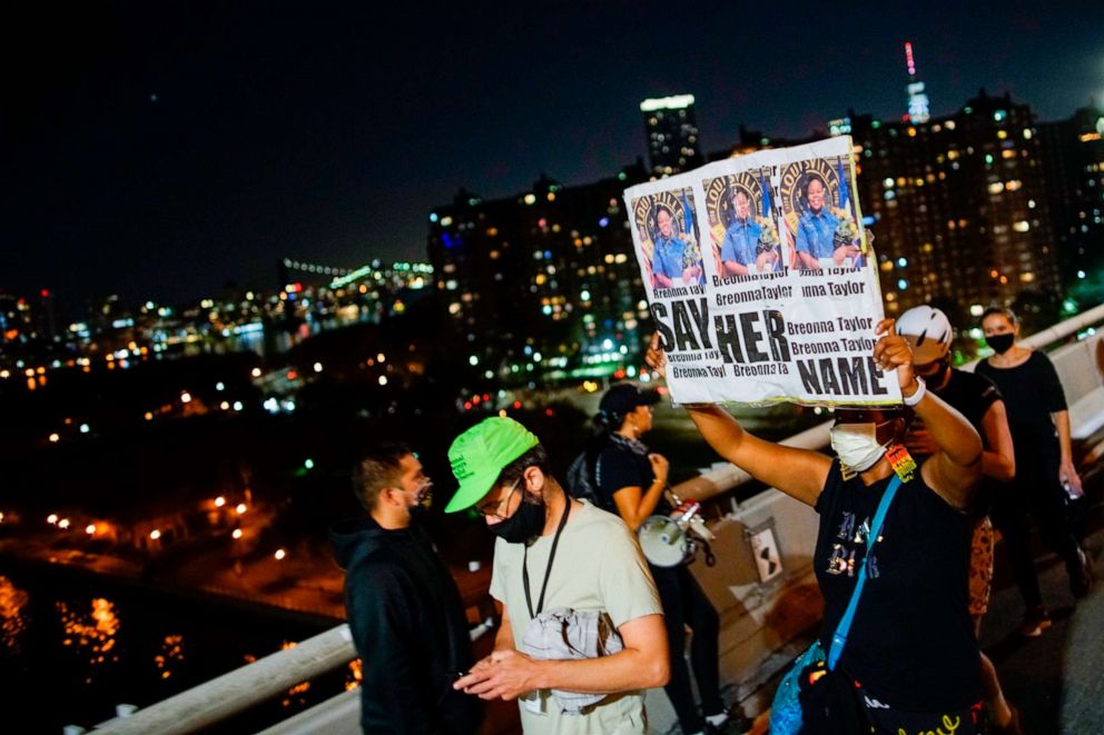 PHOTO: Demonstrators march on the Williamsburg Bridge during a protest, Wednesday, Sept. 23, 2020, in New York, following a Kentucky grand jury's decision not to indict any police officers for the killing of Breonna Taylor.