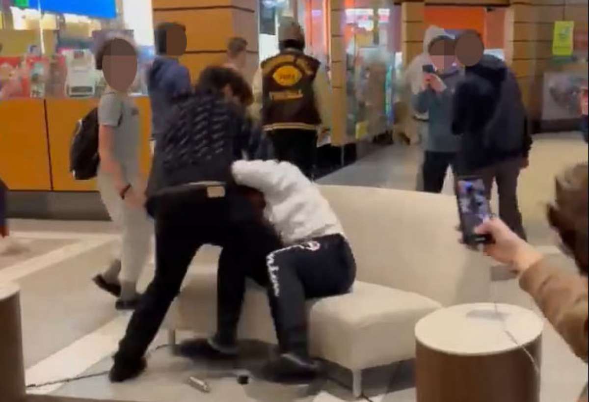 PHOTO: A screen shot of a video of police responding to a fight between two teenagers at the Bridgewater Commons Mall in New Jersey on Feb. 12, 2021.