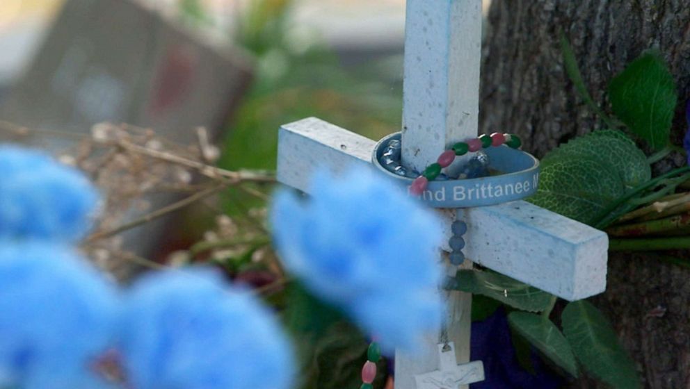 PHOTO: A cross is laid at the site of a memorial for Brittanee Drexel.