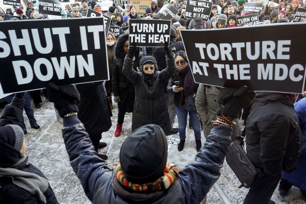 PHOTO: Protesters attend a rally at Metropolitan Detention Center demanding that heat is restored for the inmates in the Brooklyn borough of New York, Feb. 2, 2019.