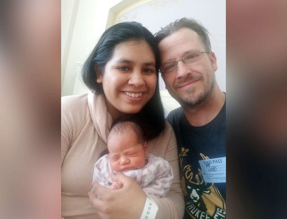 PHOTO: Mayda Cardona-Brunk, Jason Brunk and their newborn Layla Brunk are pictured at West Allis Memorial Hospital near Milwaukee, Nov. 28, 2018.