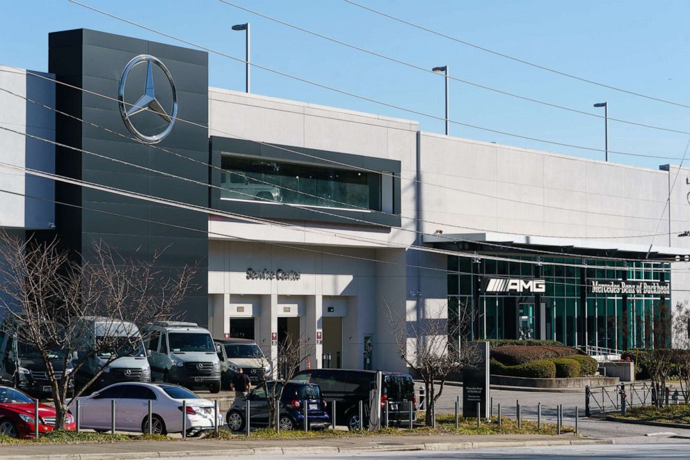 PHOTO: The Mercedes-Benz of Buckhead dealership in Atlanta, Ga., on Friday, Dec. 3, 2021.