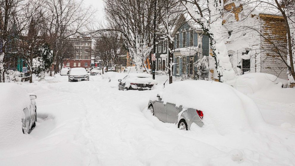 PHOTO: Abandoned cars block a road following a winter storm in Buffalo, New York, Dec. 27, 2022.