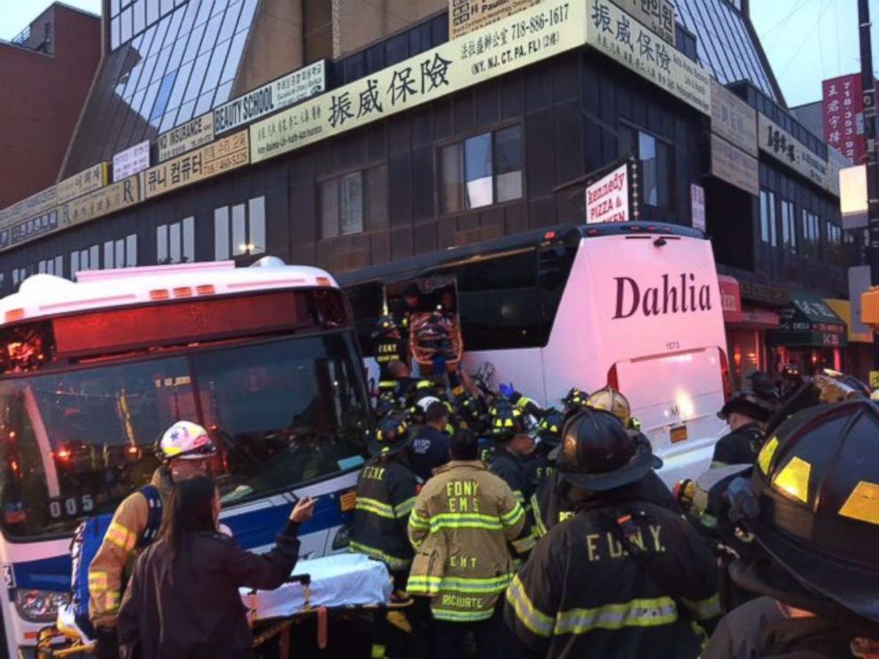 PHOTO: The scene of the bus crash, Sept. 18, 2017, in Flushing, Queens.