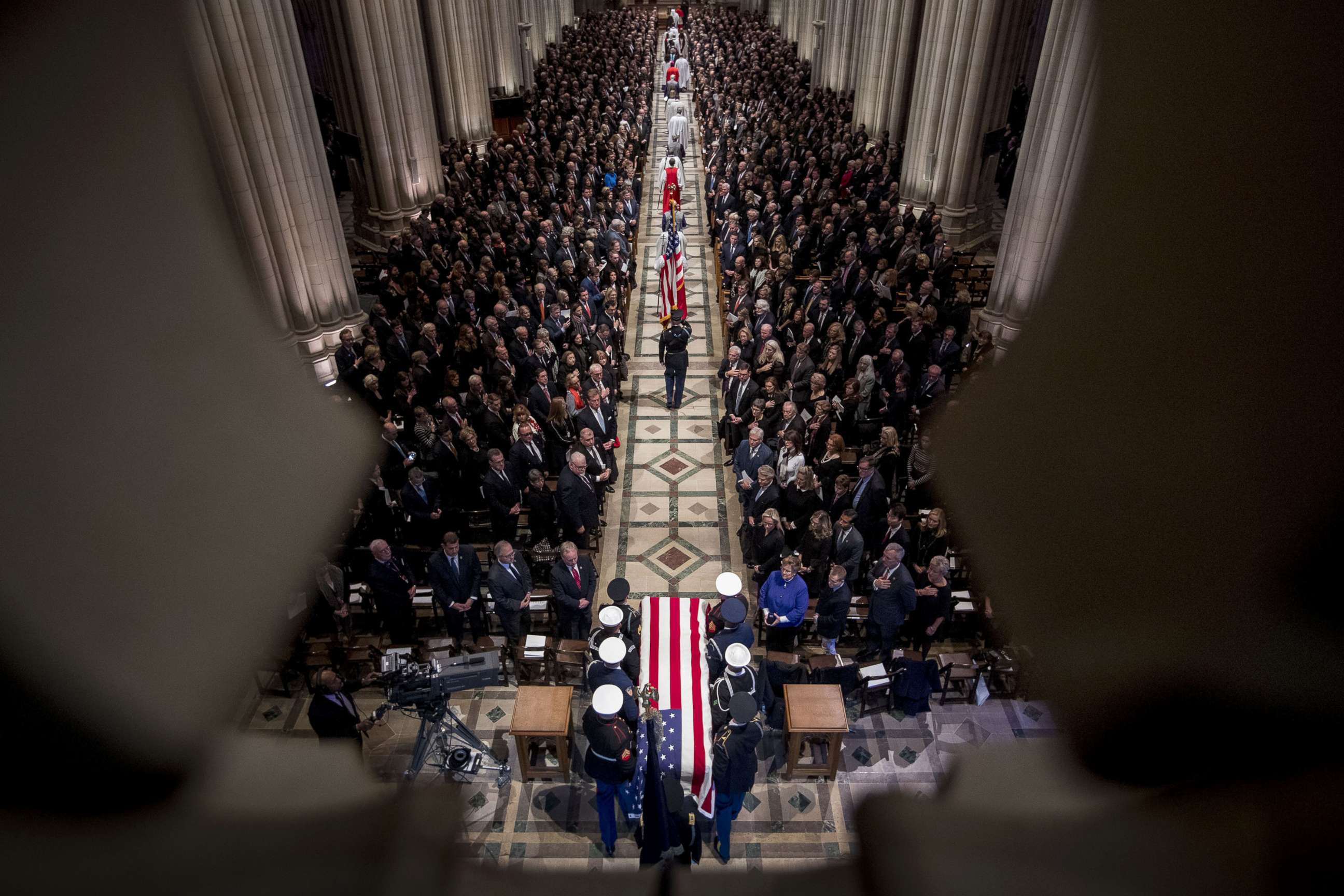 PHOTO: The flag-draped casket of former President George H.W. Bush arrives for a State Funeral at the National Cathedral, Dec. 5, 2018 in Washington, D.C.
