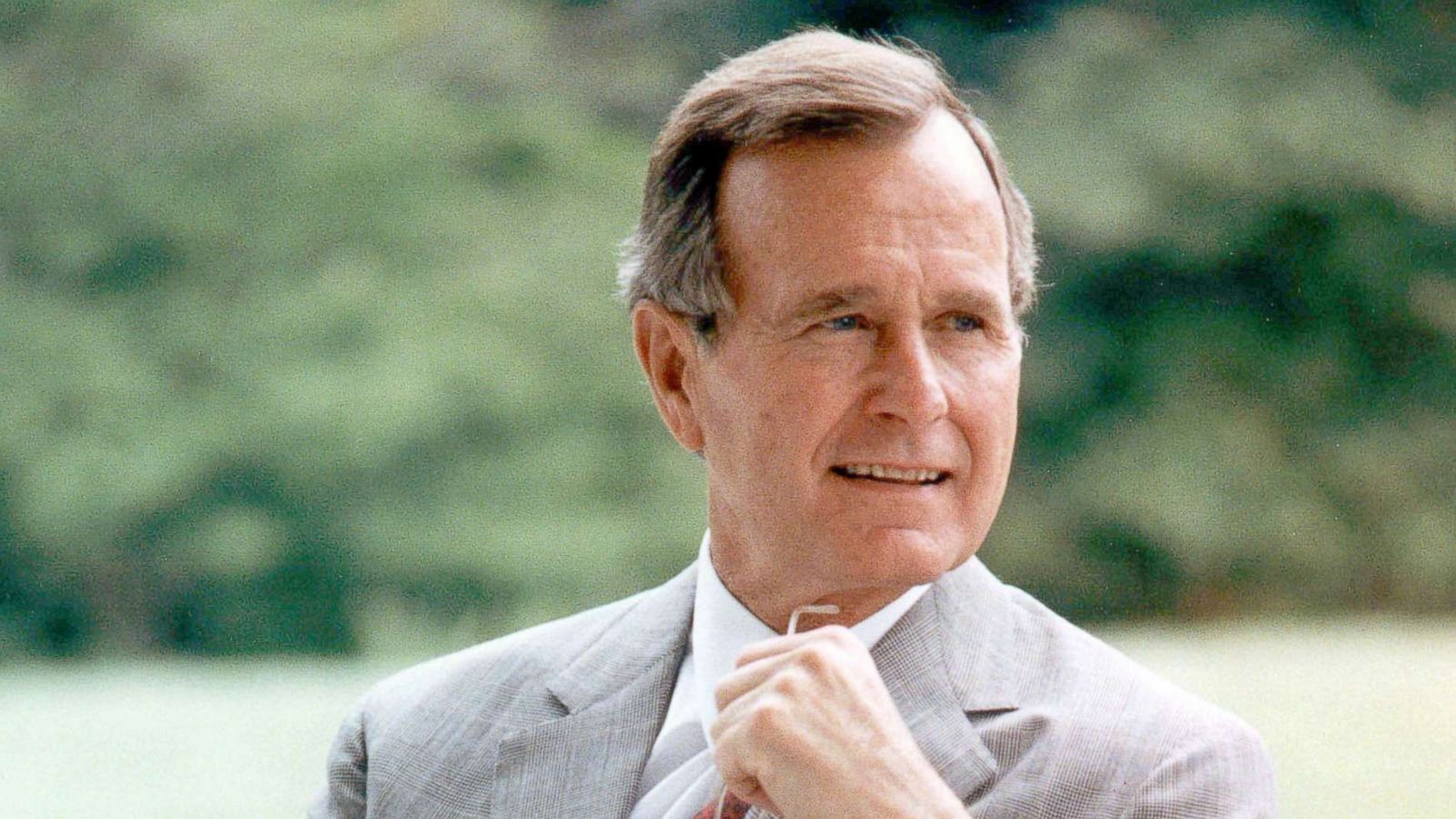 George H W Bush Was A Symbol Of Decency Even If You Didn T Like His Politics Column Abc News