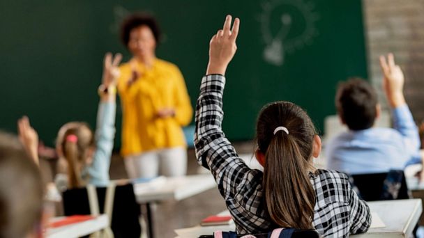 Judge halts California school district's transgender policy amid lawsuit - Vimarsana News