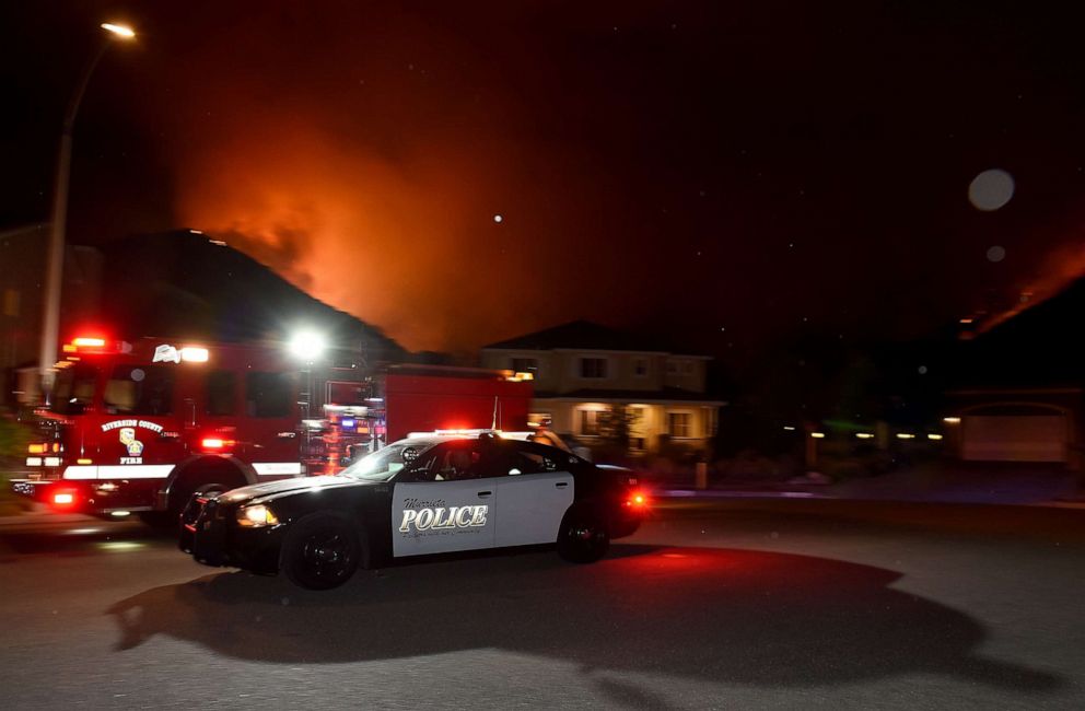 PHOTO: A Murrieta police department vehicle drives across Single Oak Way as he issues a mandatory evacuation in Murrieta, Calif., Sep 4, 2019.