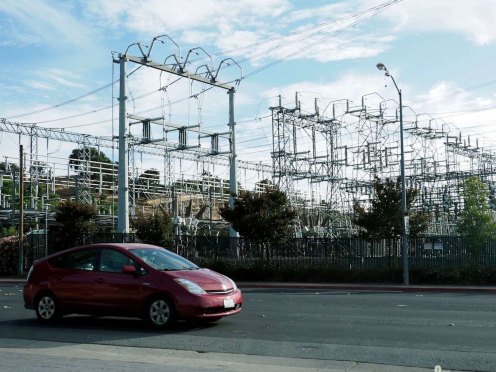 PHOTO: A view of a Pacific Gas & Electric substation in Clayton, Calif., Oct. 8, 2019.