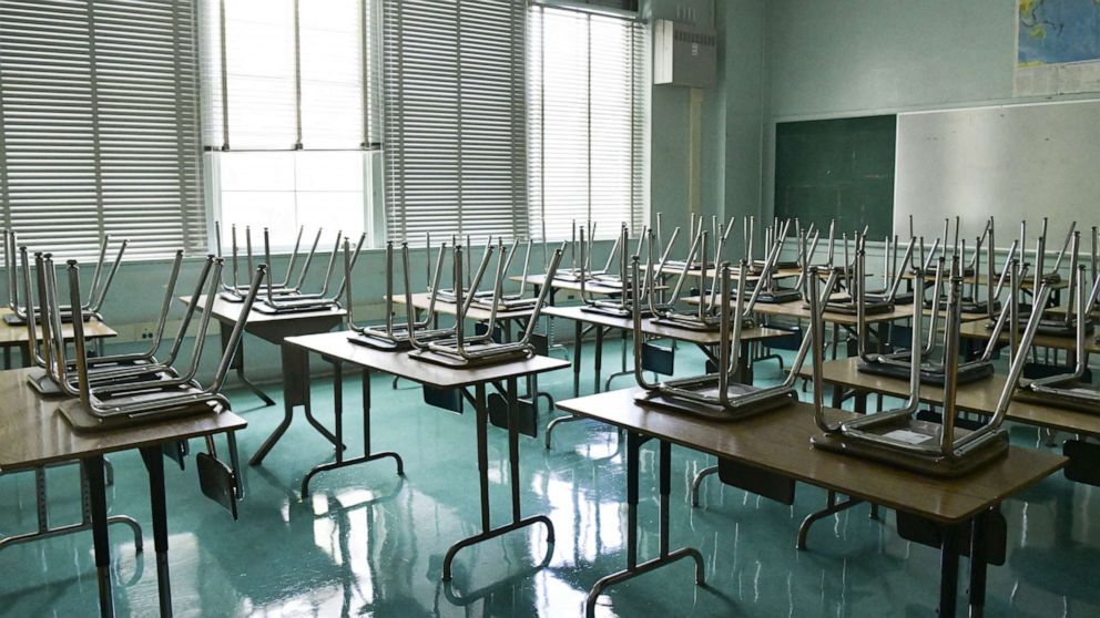 PHOTO: An empty classroom is seen at Hollywood High School, Aug. 13, 2020, in Hollywood, Calif.