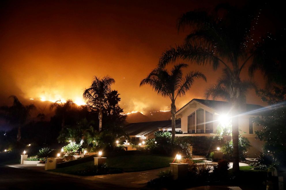 New Maria Fire explodes in California 'The end is not yet in sight