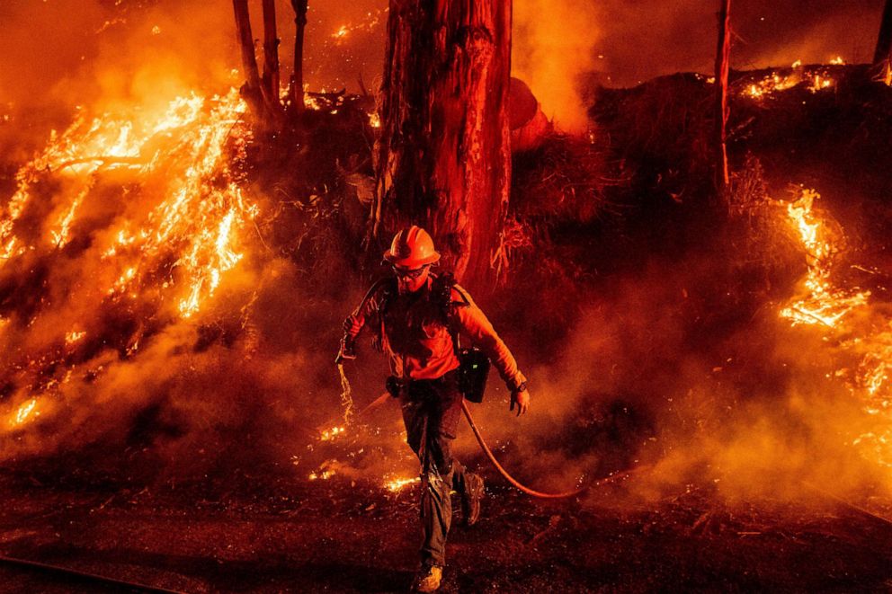 PHOTO: Firefighter Giannis Giagos battles the Maria Fire in Santa Paula, Calif., Nov. 1, 2019.