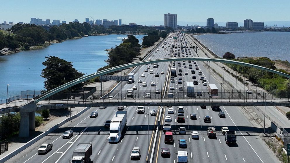 PHOTO: Traffic moves along Interstate 80 in Berkeley, Calif., Aug. 24, 2022.