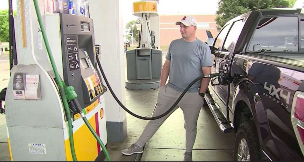 PHOTO: A customer pumps gas into his truck at the Shell station in Rancho Cordova, Calif., June 10, 2022.