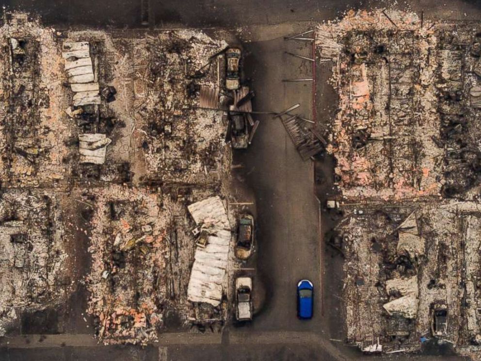 PHOTO: An aerial view of blocks of burned down homes at the Journey's End Mobile Home Park after a wildfire passed through in Santa Rosa, Calif., Oct. 10, 2017. 