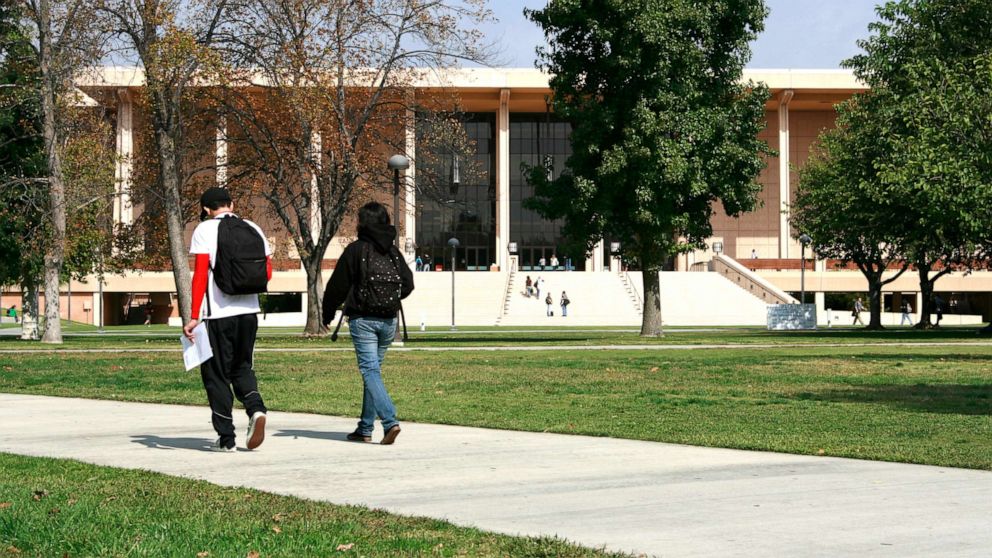 PHOTO: Students walking to class on the California State University, Northridge campus in Los Angeles. 