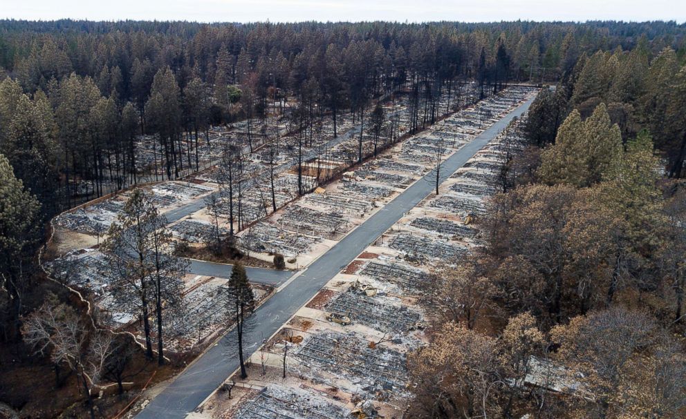 PHOTO: Homes leveled by the Camp Fire line the Ridgewood Mobile Home Park retirement community in Paradise, Calif., Dec. 3, 2018. 