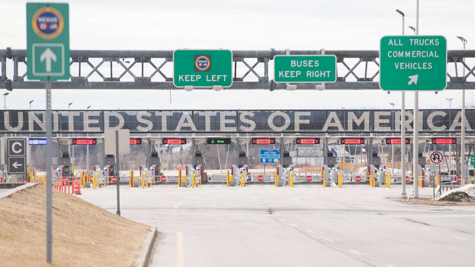 US Border Crossing Records: Mexico and Canada